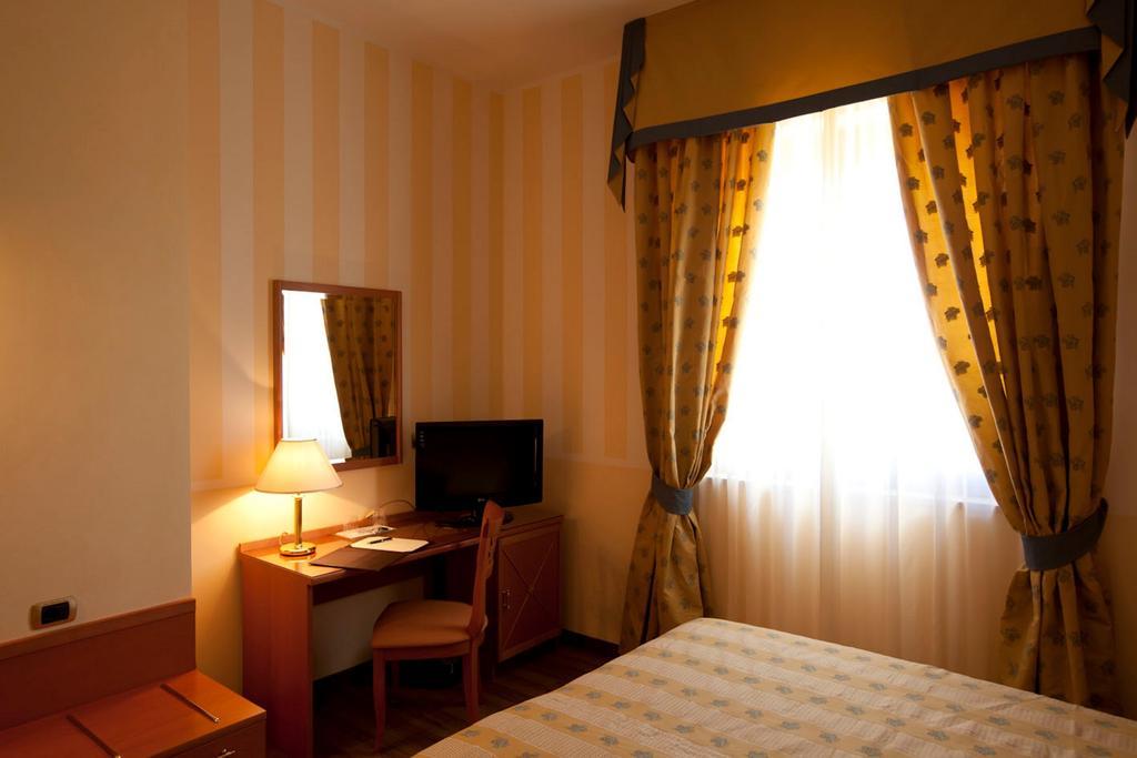 Park Hotel Elizabeth Mariotto ห้อง รูปภาพ